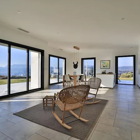 Villa Mita-2